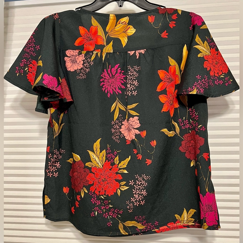 NWT Jack by BB Dakota Blouse XS Top Floral Women Short Sleeve Bohemian Green - Picture 2 of 14
